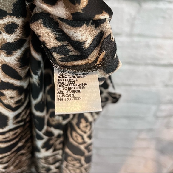 Lucca Couture Cheetah V Neck Bell Sleeve Draped Midi Dress - Small - Picture 13 of 14